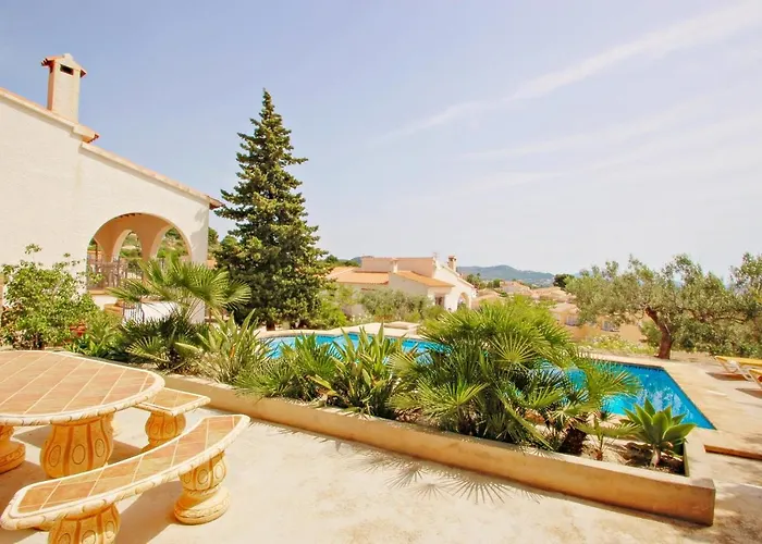 Villa Laura-29a - Pretty With Garden And Private Pool In