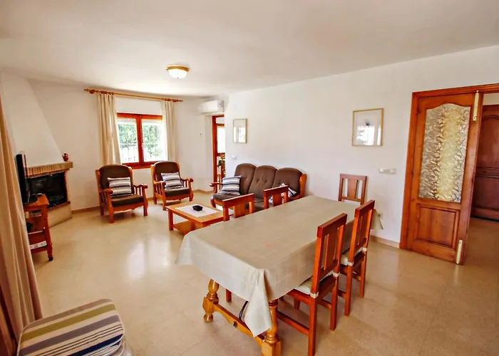 Villa Laura-29a - Pretty With Garden And Private Pool In