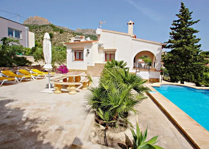Villa Laura-29a - Pretty With Garden And Private Pool In